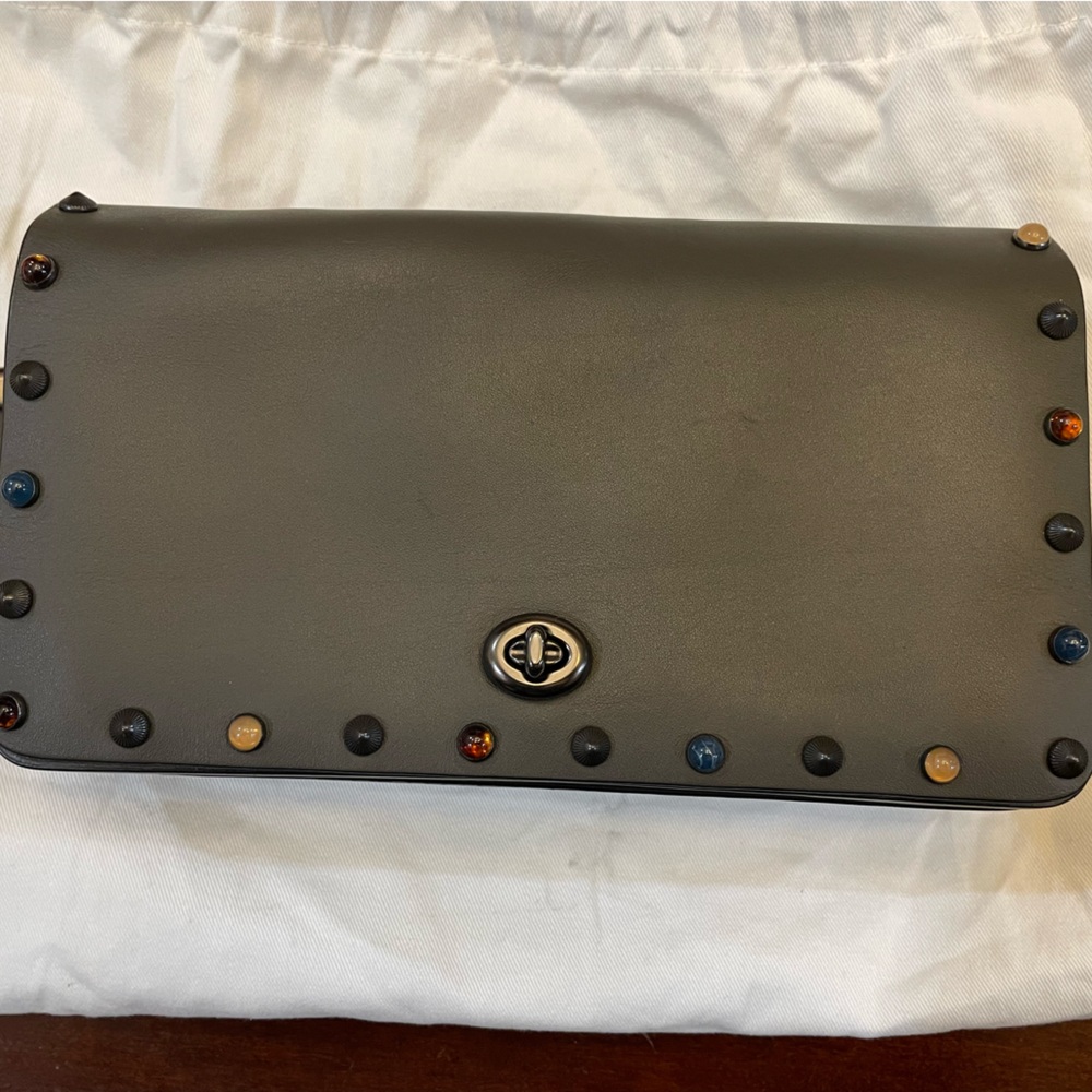 Coach Dinky Olive Glove Tanned Leather